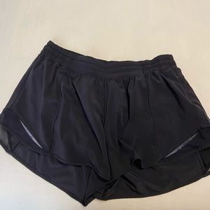 Lululemon hotty hot shorts 4-inch inseam